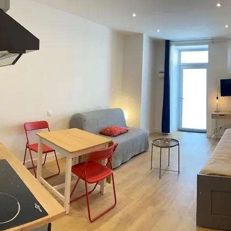 아파트 24 M2 Center